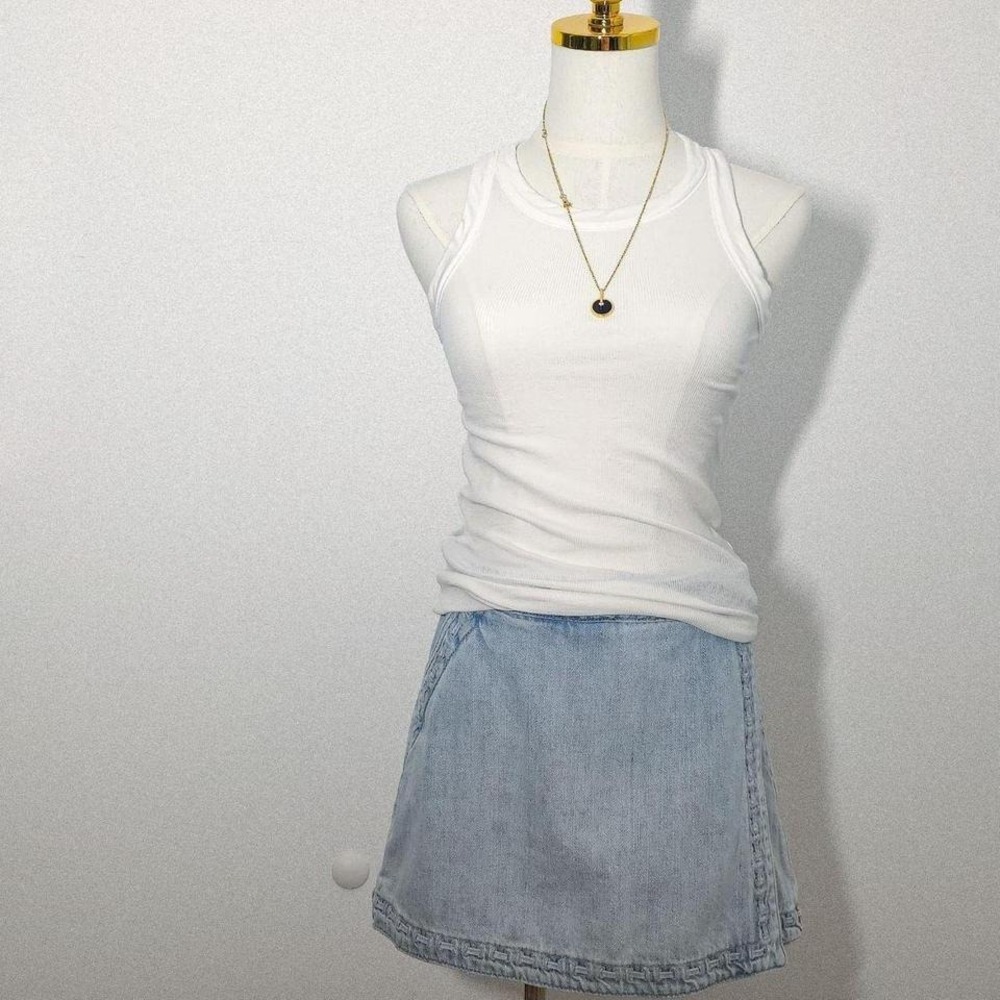 AllSaints Womens White Ribbed Tank Top Sleeveless Crew Neck XS AS424091W - Picture 2 of 8